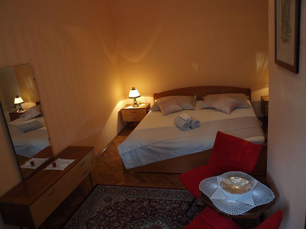 Guest House Libertas Dubrovnik Extérieur photo